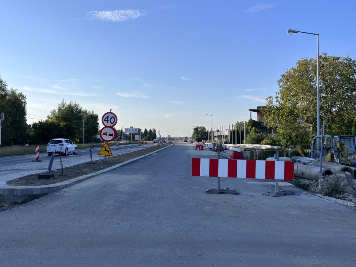 Przebudowa ul. Warszawskiej [sierpień 2023]